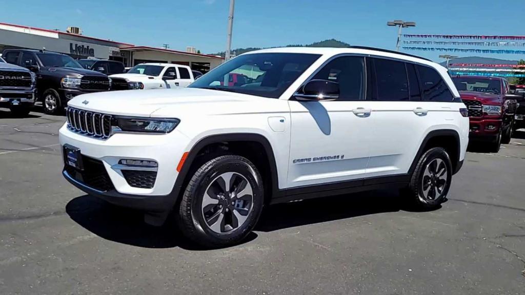 new 2024 Jeep Grand Cherokee 4xe car, priced at $57,999