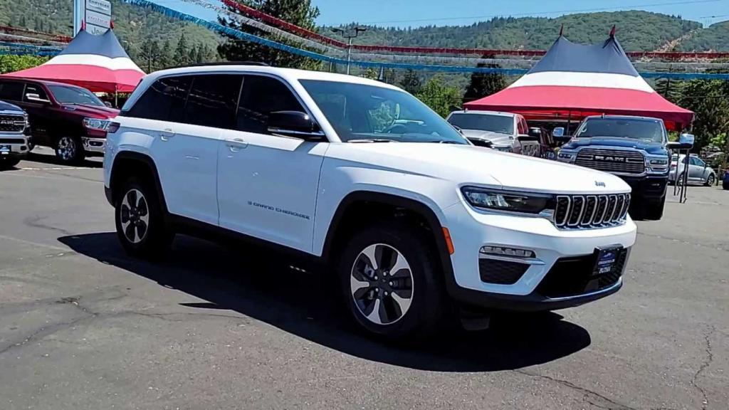 new 2024 Jeep Grand Cherokee 4xe car, priced at $57,999