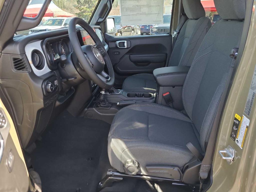 new 2025 Jeep Wrangler car, priced at $51,245