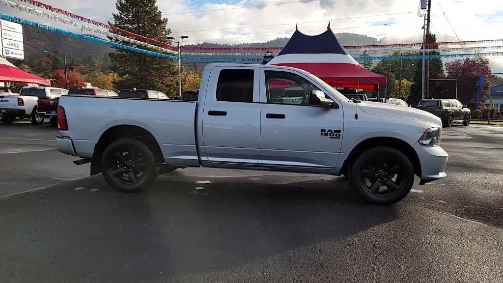 used 2019 Ram 1500 Classic car, priced at $21,334