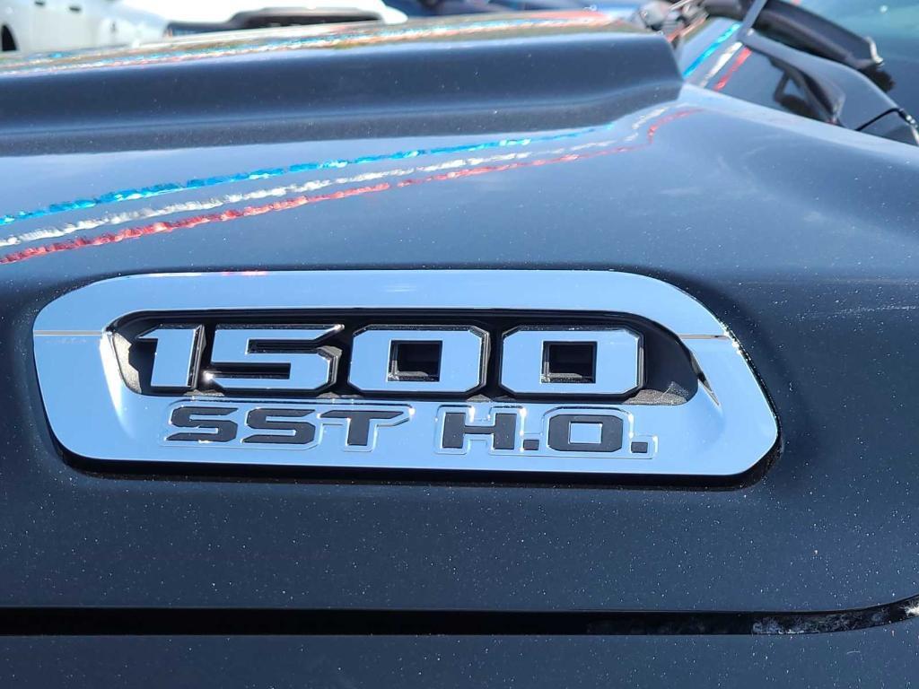 new 2025 Ram 1500 car, priced at $67,999