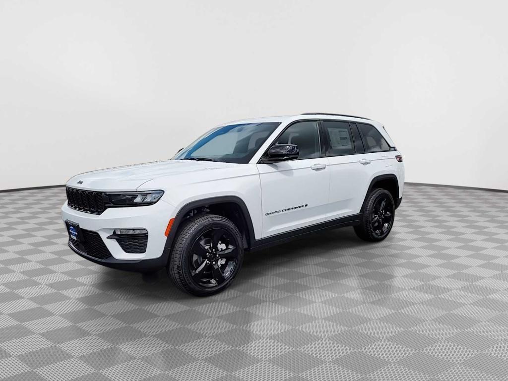 new 2025 Jeep Grand Cherokee car, priced at $54,710