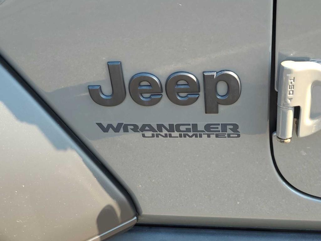 used 2021 Jeep Wrangler Unlimited car, priced at $29,978