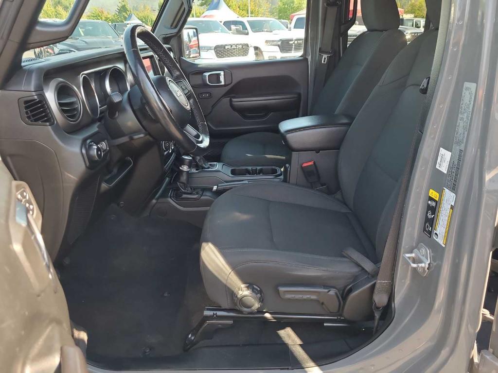 used 2021 Jeep Wrangler Unlimited car, priced at $29,978