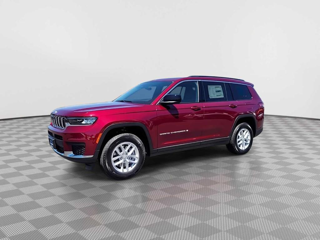 new 2025 Jeep Grand Cherokee L car, priced at $45,423