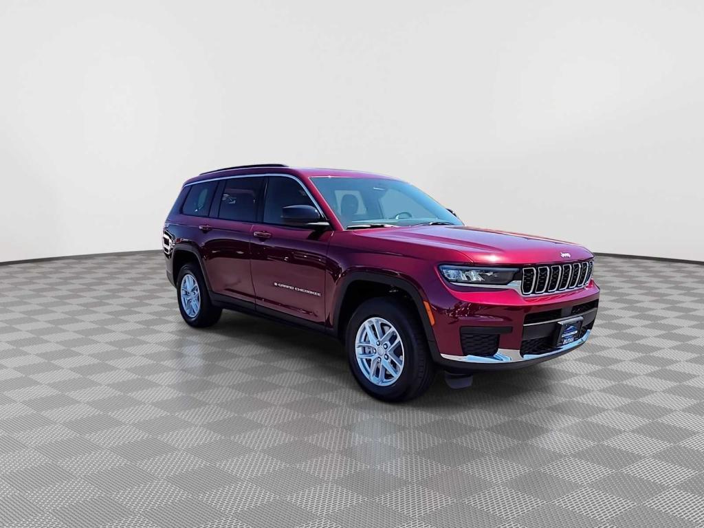 new 2025 Jeep Grand Cherokee L car, priced at $45,423