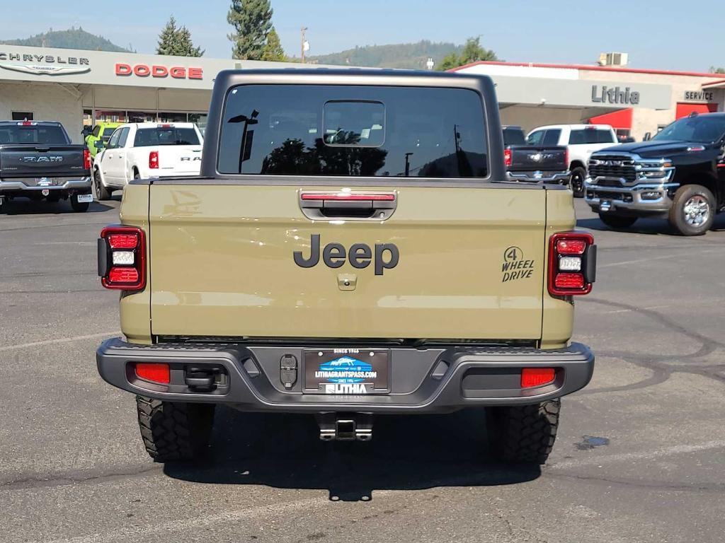 new 2025 Jeep Gladiator car, priced at $48,888