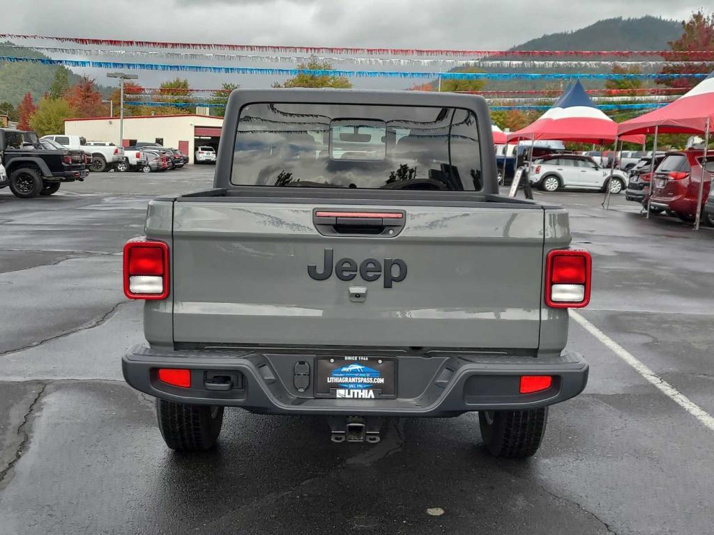 new 2023 Jeep Gladiator car, priced at $45,999