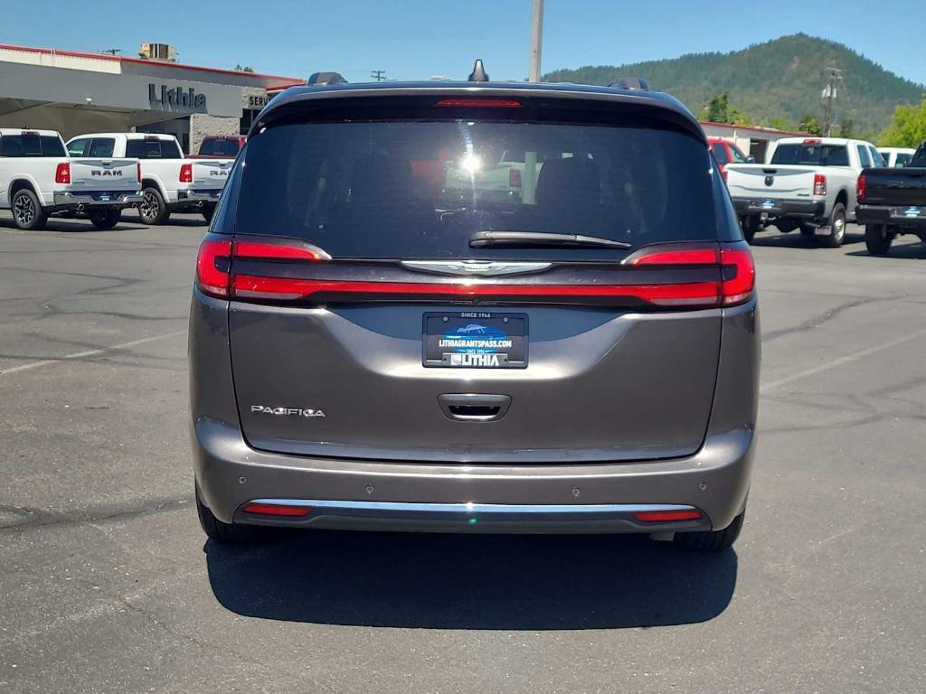 used 2022 Chrysler Pacifica car, priced at $22,587
