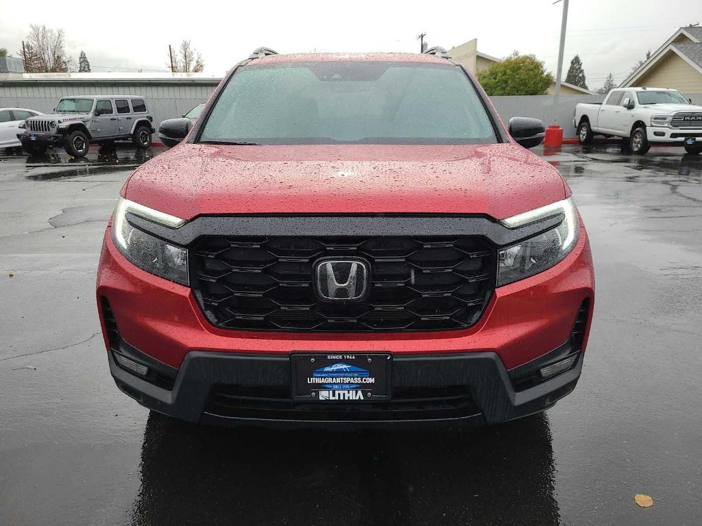 used 2022 Honda Passport car, priced at $32,499