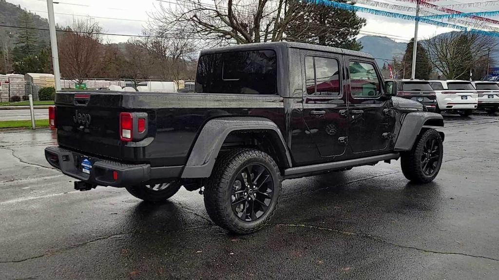 new 2025 Jeep Gladiator car, priced at $41,999