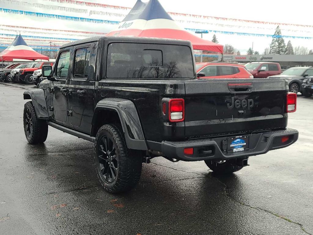 new 2025 Jeep Gladiator car, priced at $41,999