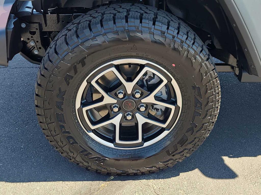 new 2025 Jeep Gladiator car, priced at $51,765