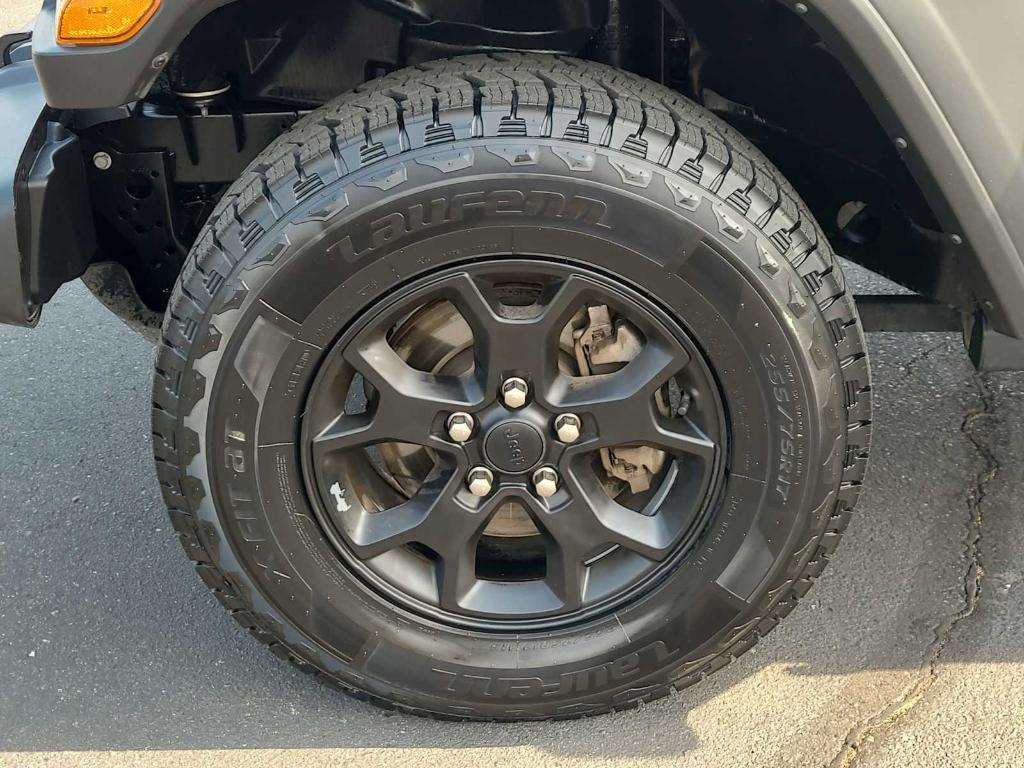 used 2022 Jeep Wrangler Unlimited car, priced at $31,875