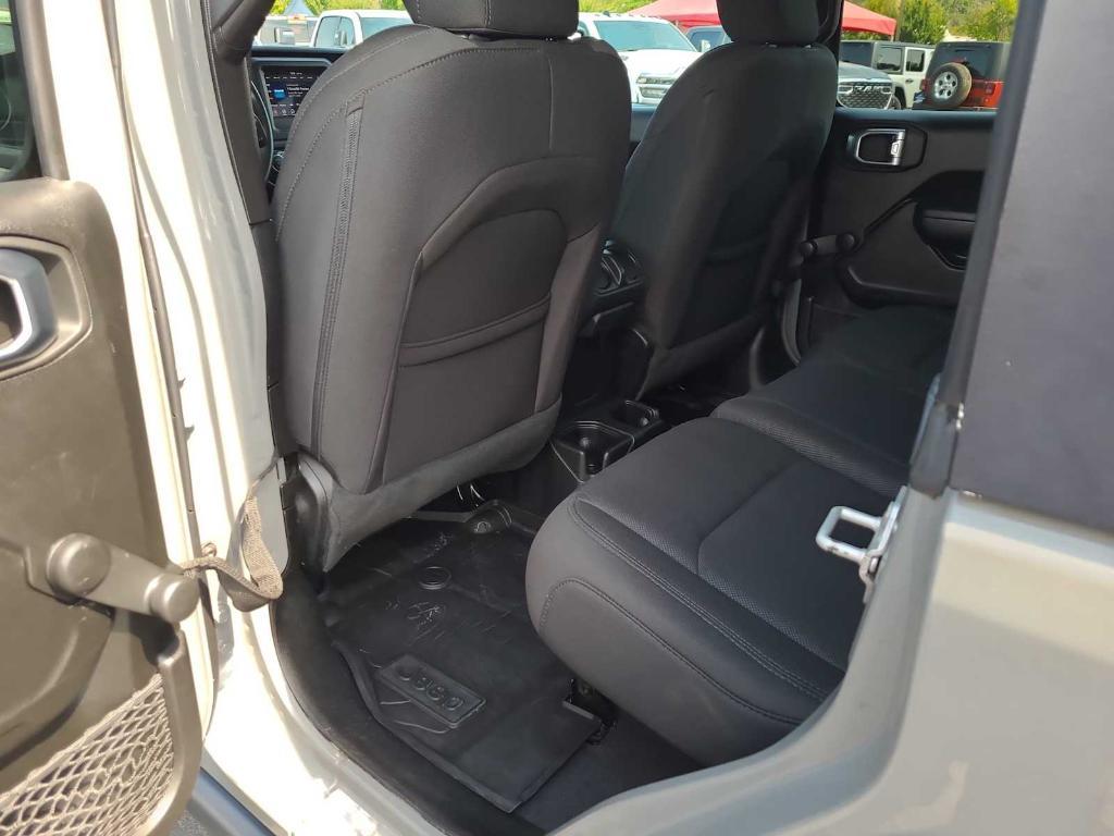 used 2022 Jeep Wrangler Unlimited car, priced at $31,875