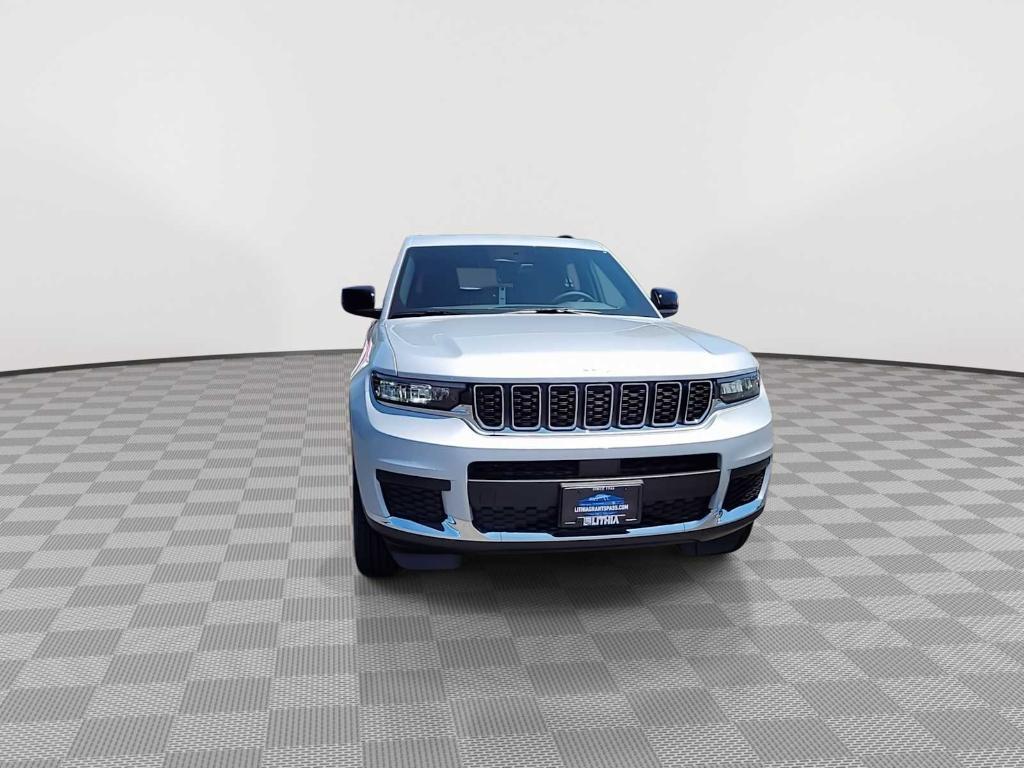 new 2025 Jeep Grand Cherokee L car, priced at $45,423