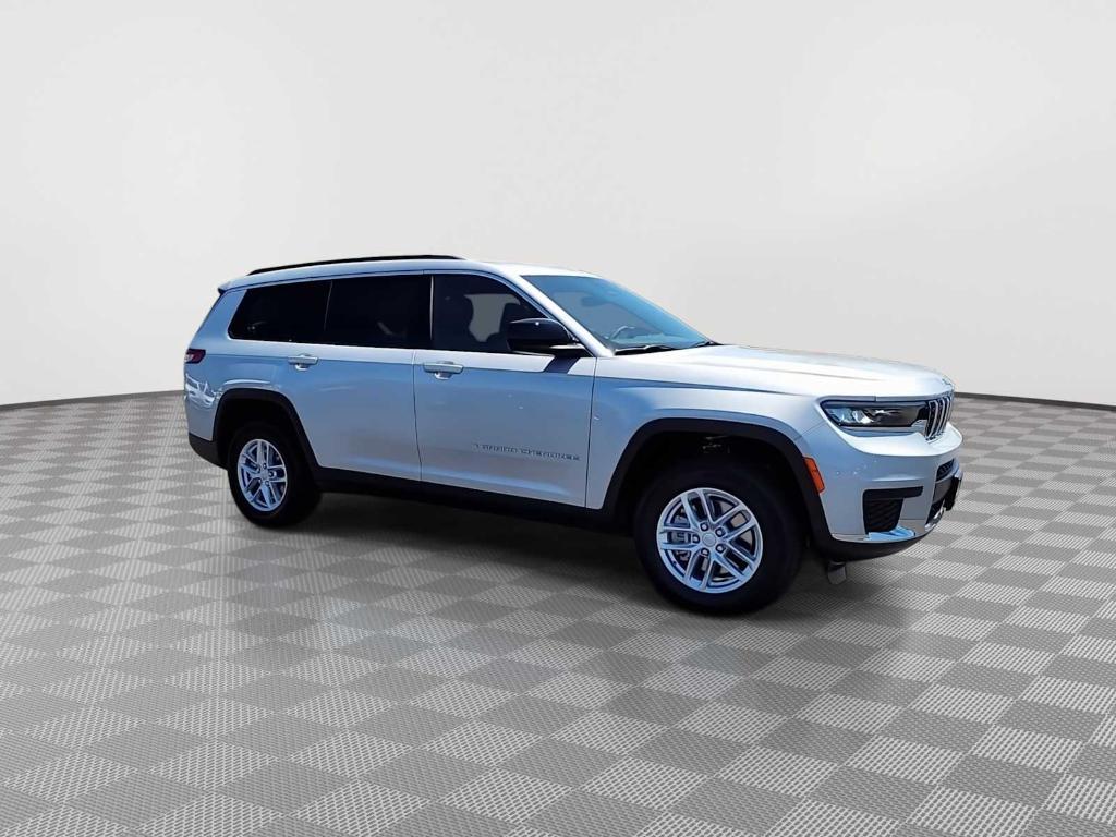 new 2025 Jeep Grand Cherokee L car, priced at $45,423