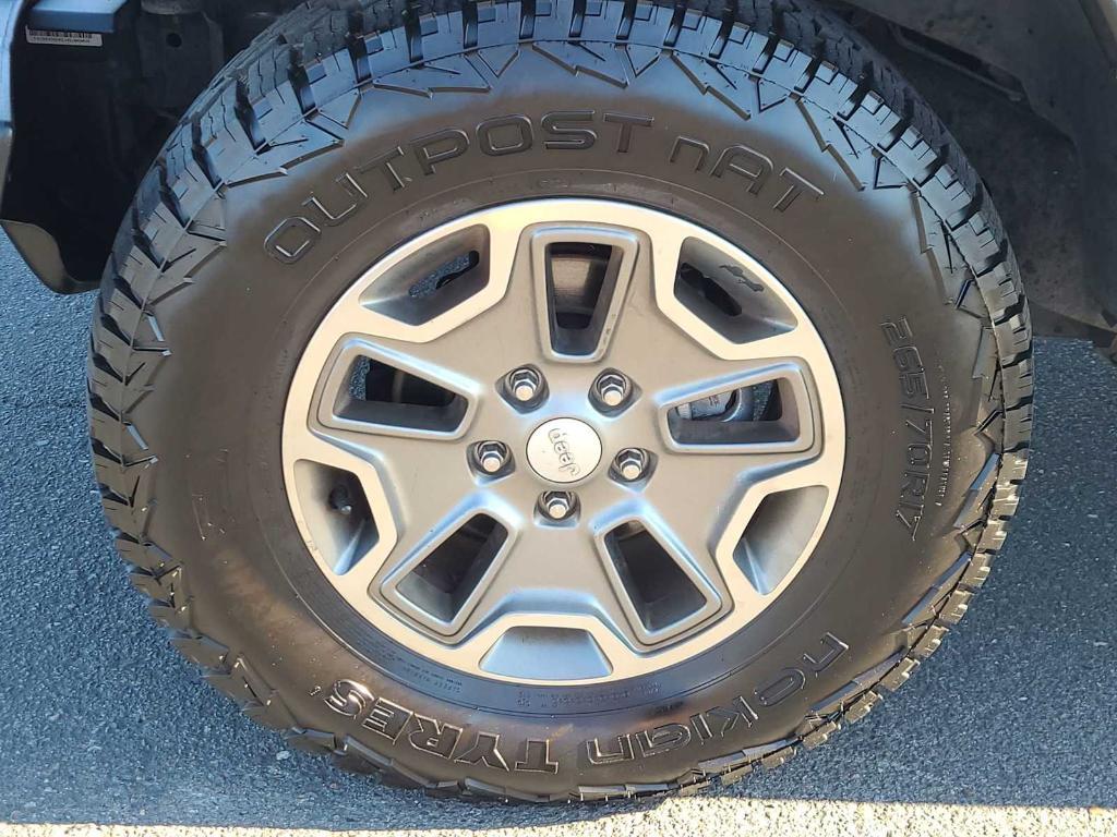 used 2011 Jeep Wrangler Unlimited car, priced at $9,982