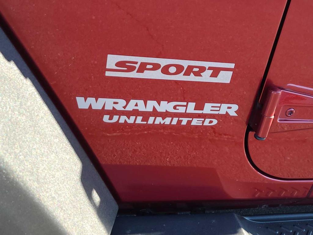 used 2011 Jeep Wrangler Unlimited car, priced at $9,982