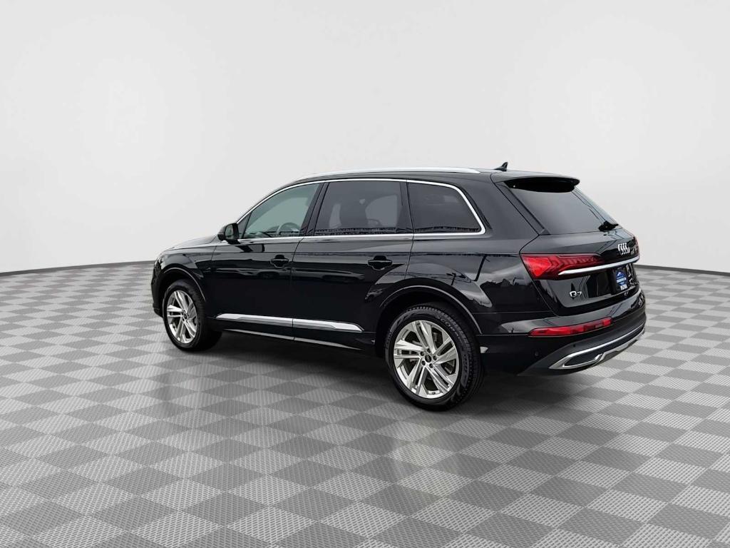 used 2024 Audi Q7 car, priced at $48,825