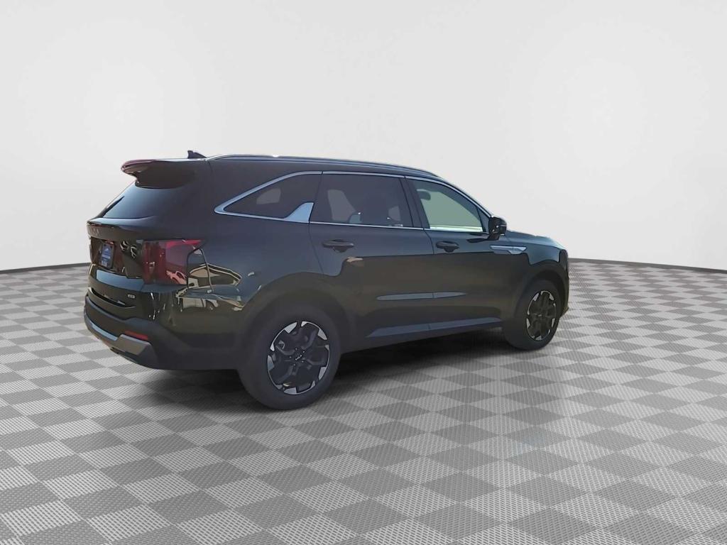 used 2024 Kia Sorento car, priced at $29,989