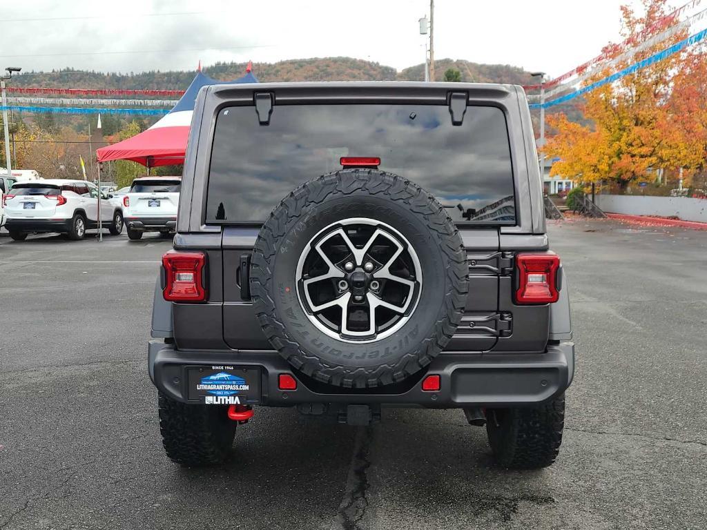 new 2025 Jeep Wrangler car, priced at $59,999