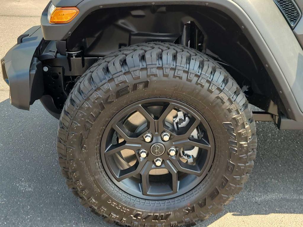 new 2025 Jeep Wrangler car, priced at $48,891