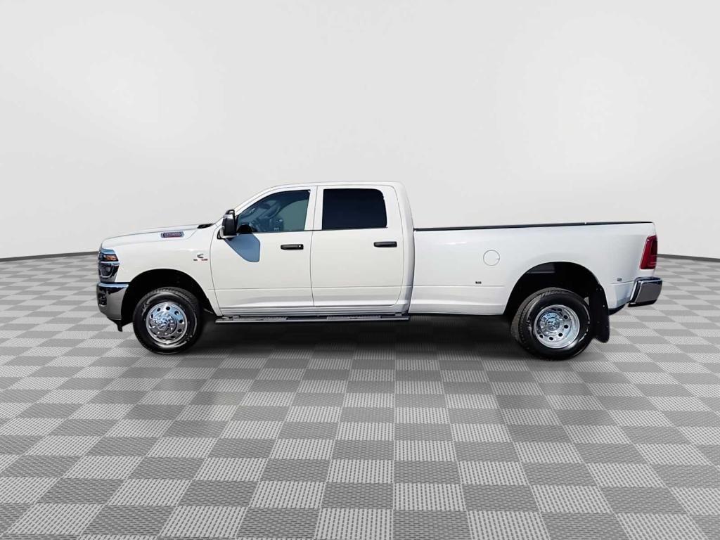 new 2025 Ram 3500 car, priced at $70,031