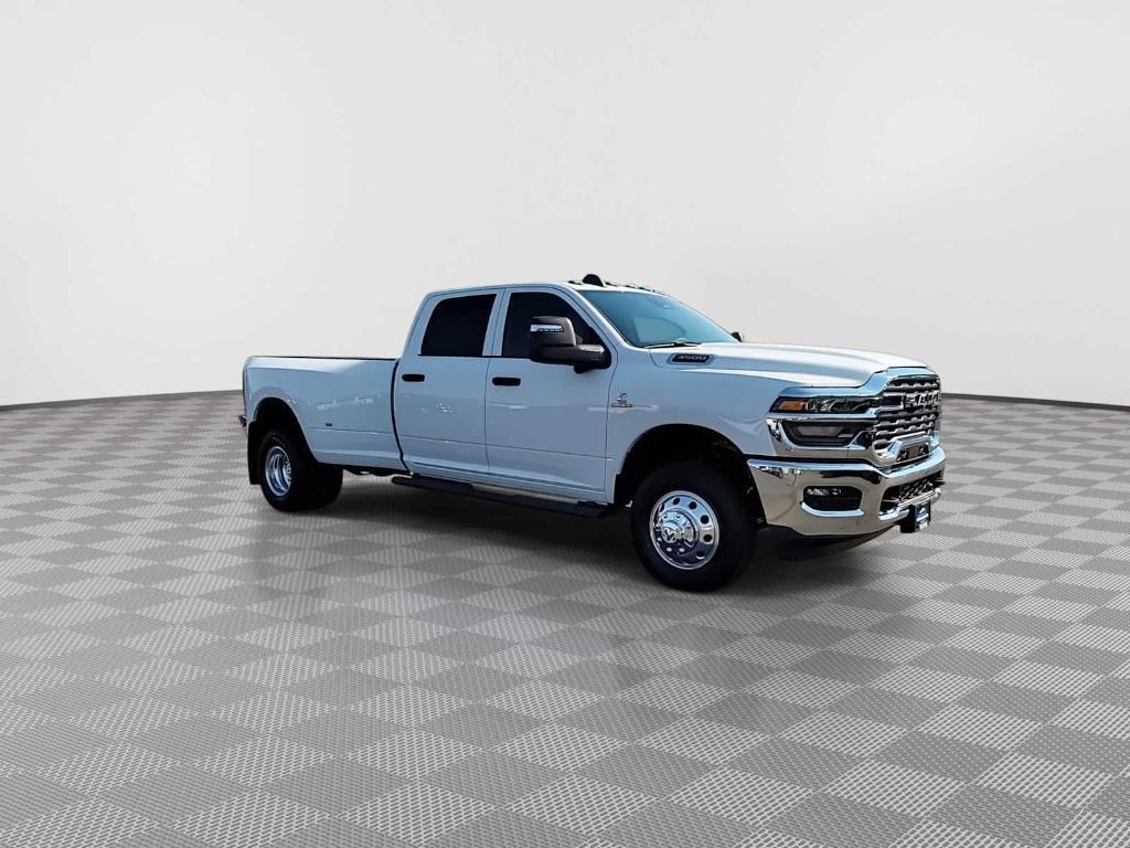 new 2025 Ram 3500 car, priced at $70,031
