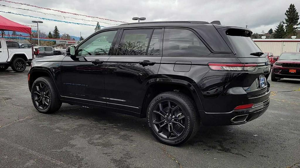 new 2024 Jeep Grand Cherokee 4xe car, priced at $59,999