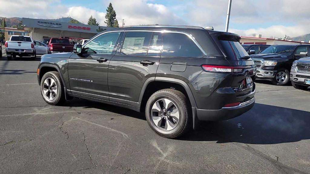 new 2023 Jeep Grand Cherokee 4xe car, priced at $47,999