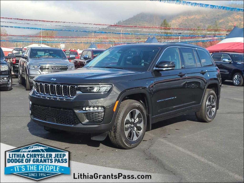 new 2023 Jeep Grand Cherokee 4xe car, priced at $47,999