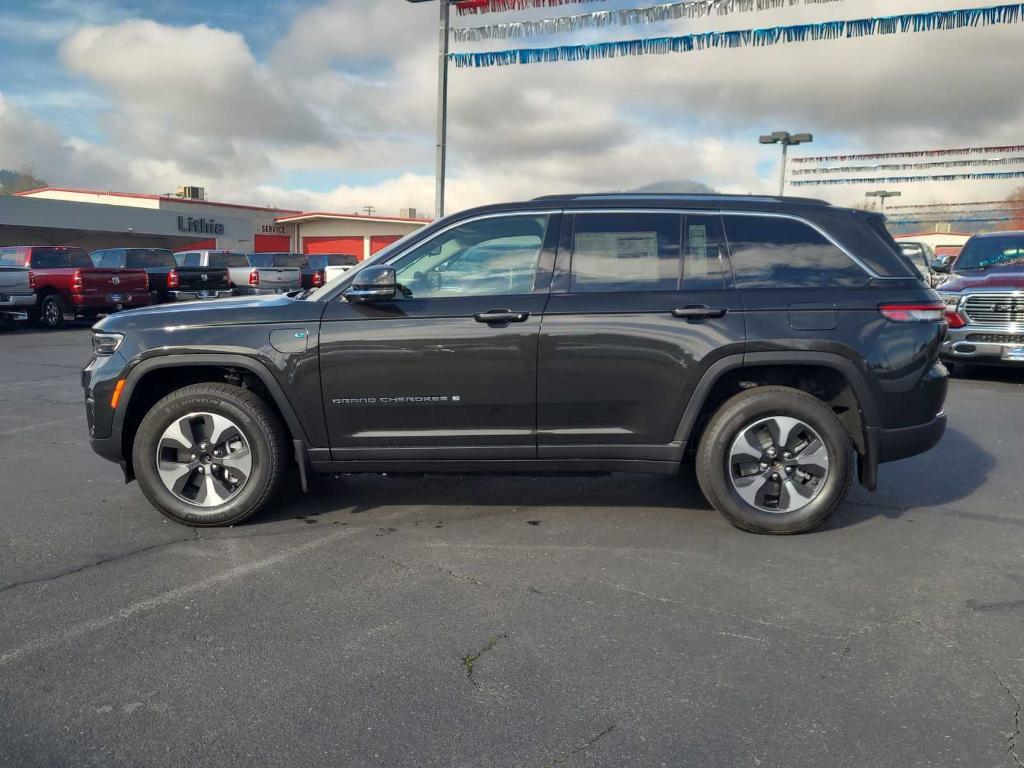 new 2023 Jeep Grand Cherokee 4xe car, priced at $47,999