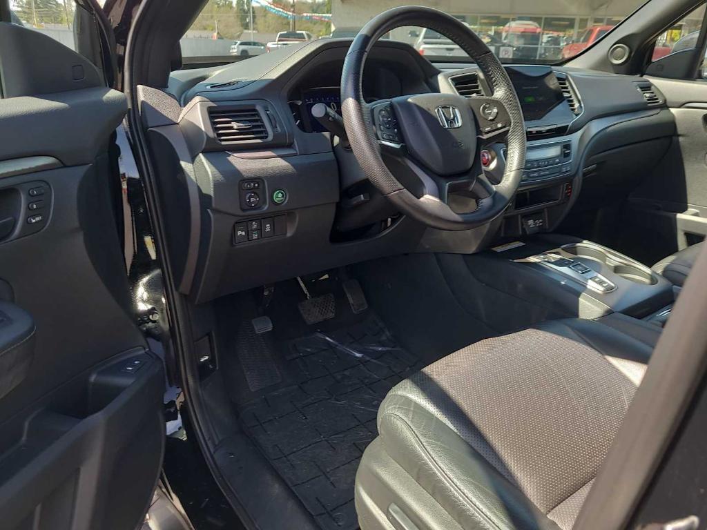 used 2023 Honda Passport car, priced at $31,585