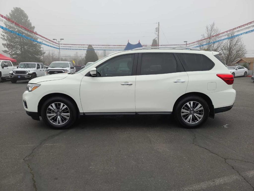 used 2020 Nissan Pathfinder car, priced at $17,143