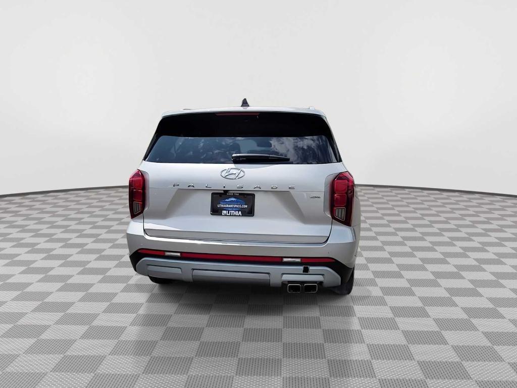 used 2024 Hyundai Palisade car, priced at $35,978