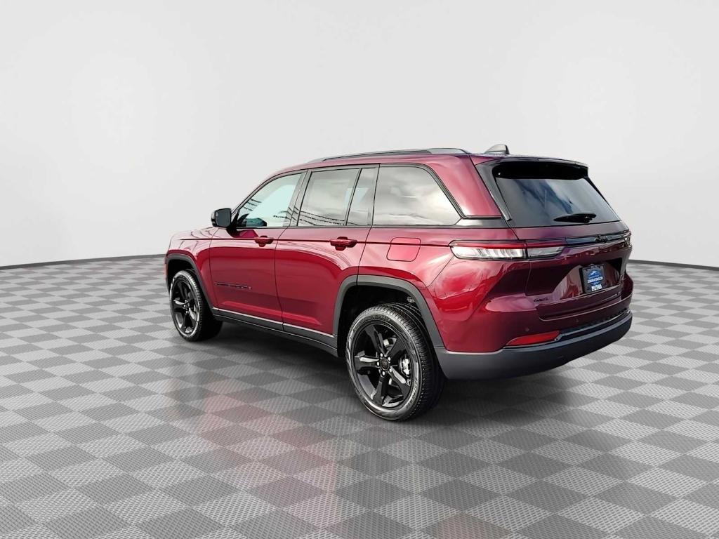 new 2025 Jeep Grand Cherokee car, priced at $54,305
