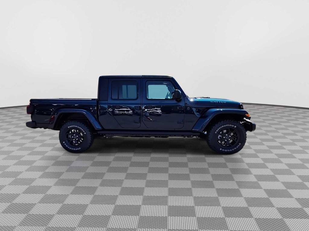 new 2025 Jeep Gladiator car, priced at $48,171