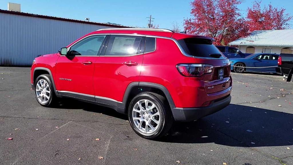 new 2024 Jeep Compass car, priced at $34,999