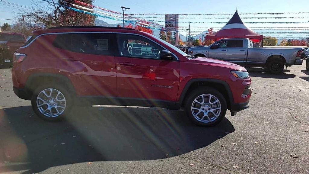 new 2024 Jeep Compass car, priced at $34,999