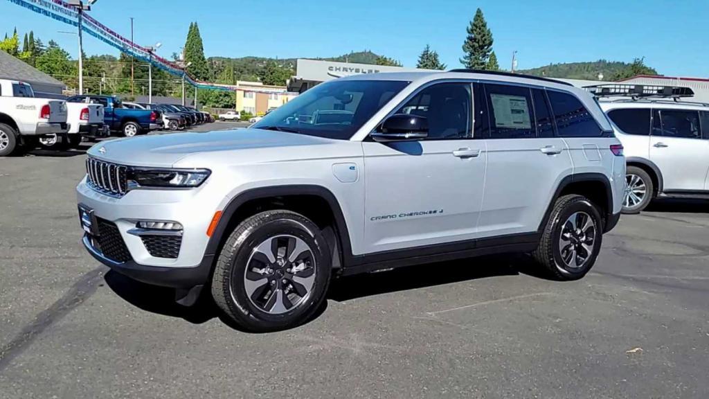 new 2024 Jeep Grand Cherokee 4xe car, priced at $57,999