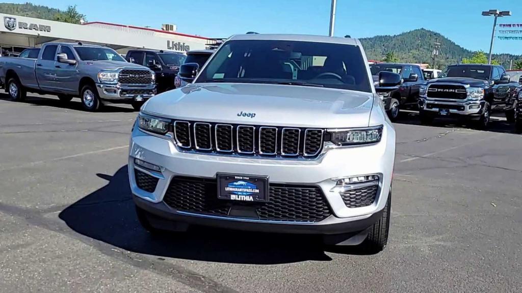 new 2024 Jeep Grand Cherokee 4xe car, priced at $57,999