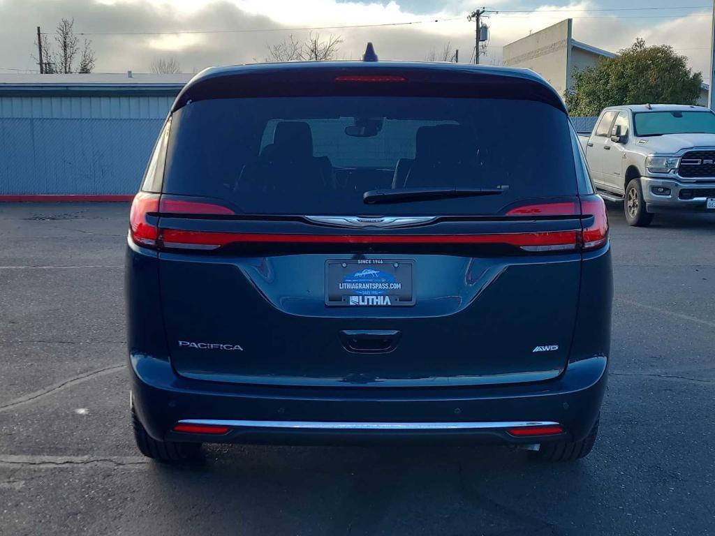 new 2025 Chrysler Pacifica car, priced at $46,999