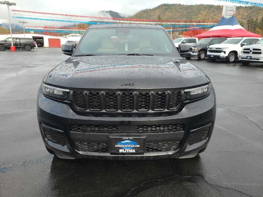 new 2024 Jeep Grand Cherokee L car, priced at $55,999