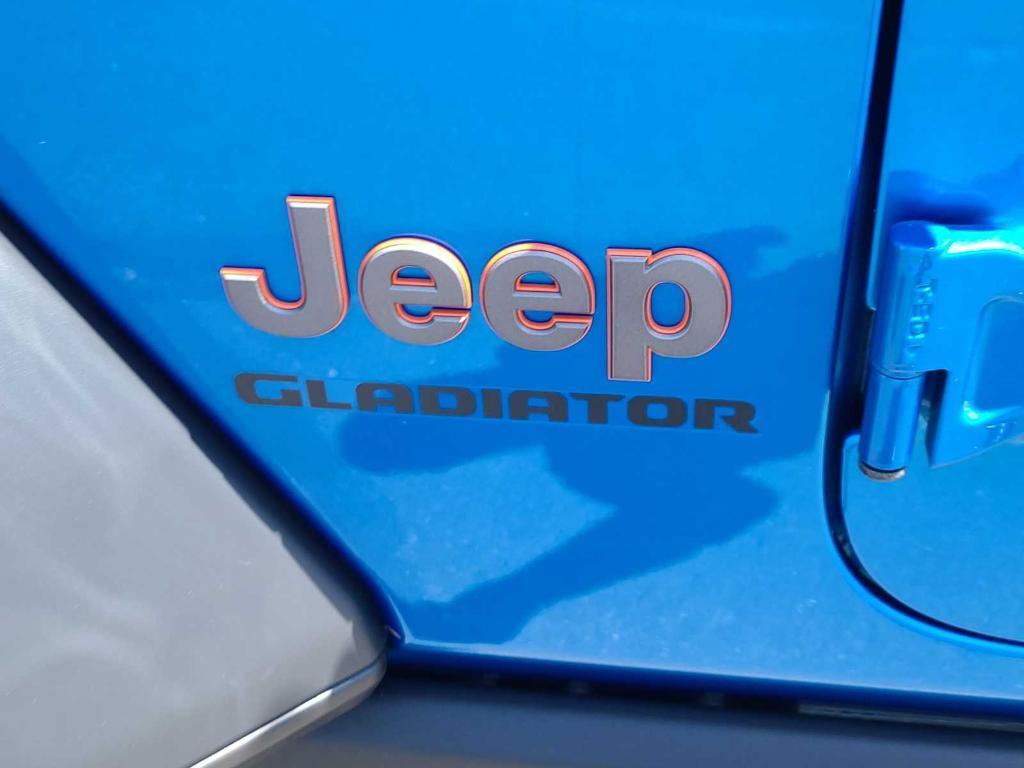 used 2021 Jeep Gladiator car, priced at $41,982