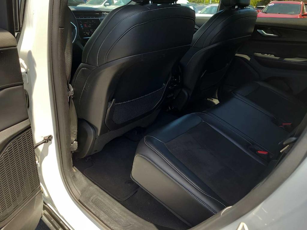 used 2023 Jeep Grand Cherokee car, priced at $34,587