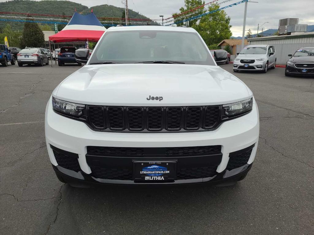 new 2025 Jeep Grand Cherokee L car, priced at $48,880