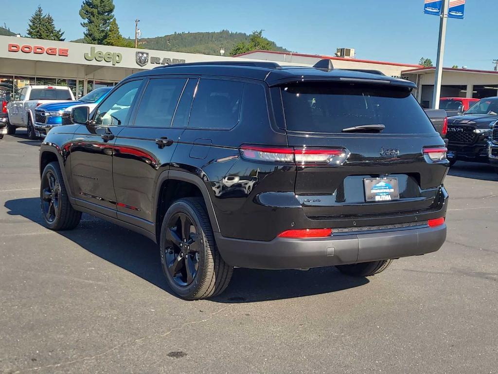new 2025 Jeep Grand Cherokee L car, priced at $48,431