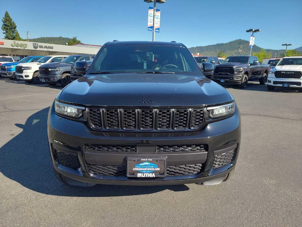 new 2025 Jeep Grand Cherokee L car, priced at $48,431