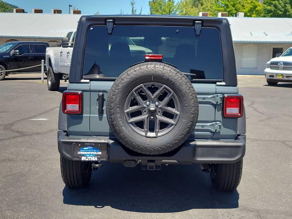 new 2025 Jeep Wrangler car, priced at $44,256
